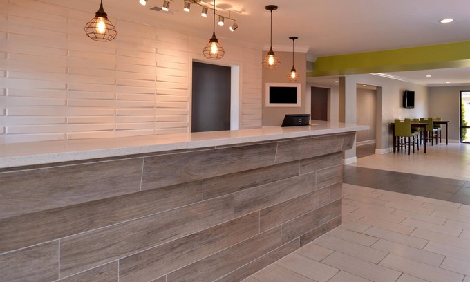 Oakville Hotel | Americas Best Value Inn Memphis Airport