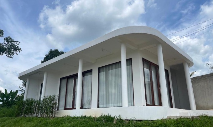 Wang Nam Khiao House | Amidst wind