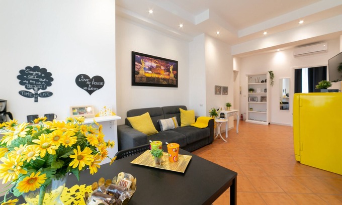 San Giovanni Apartment | * AmoRhome * New Luxury apartment in the heart of Rome