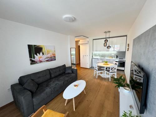 Novi Sad Apartment | Ana bianco