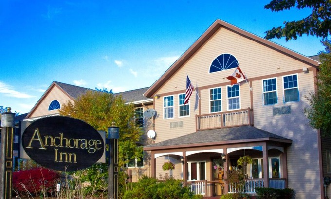 South Burlington Hotel | Anchorage Inn Burlington