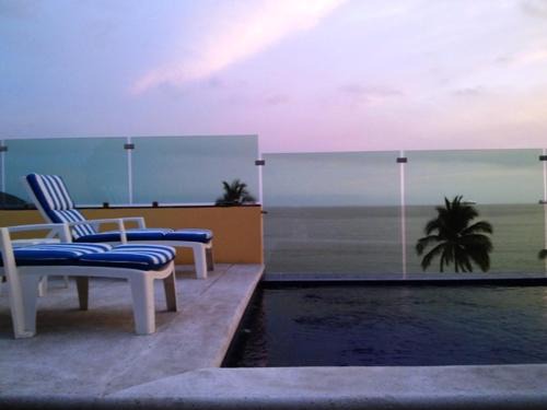 Manzanillo Apartment | Andressa Mia Apartments