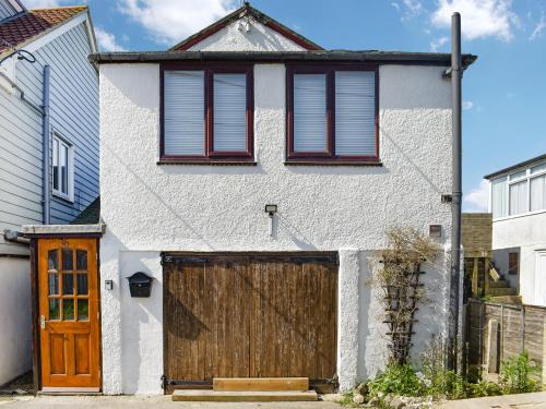 Colchester House | Angie's Beachside House