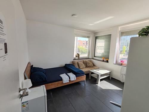 Heilbronn House | Anna Zimmer Zentral Günstig
