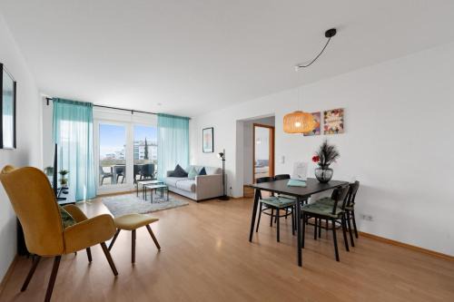 Waggershausen Apartment | ANYTIME - Ferienwohnung Rita in Friedrichshafen