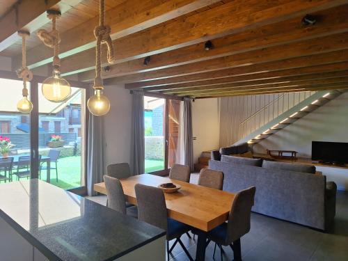 Llivia Apartment | Apartament "Enclau" Turismo Rural Cal Rialla