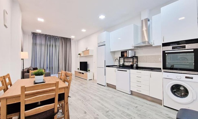Guindalera Apartment | Apartamento Altimiras 'Las Ventas'