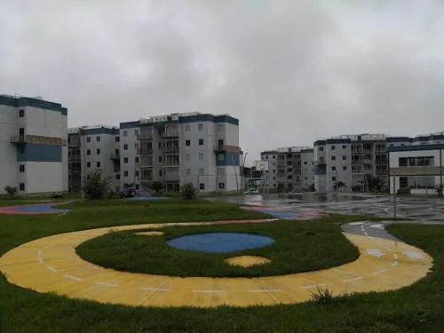 Restrepo Apartment | Apartamento cómodo con piscina y vista a la montaña