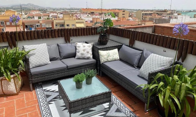 Malgrat de Mar Apartment | Apartamento con terraza y piscina en Malgrat de Mar