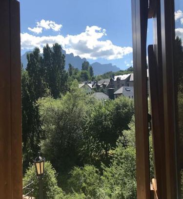 Tramacastilla de Tena Apartment | Apartamento la Abadía en Tramacastilla