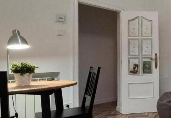 Valladolid Apartment | Apartamento NANA - Wifi y Netflix