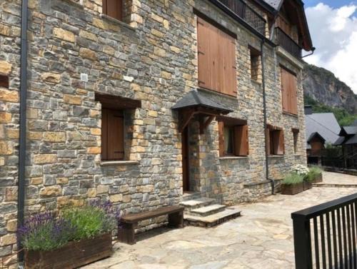 Escarrilla Apartment | Apartamento un dormitorio Los Altos de Escarrilla, FORMIGAL-PANTICOSA