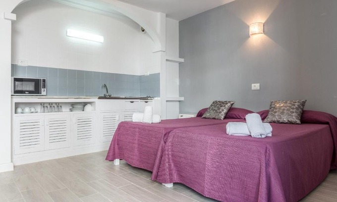 Sant Antoni de Portmany Apartment | Apartamentos Orosol 2 by Typic Hotels