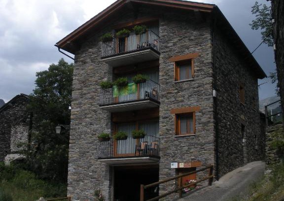 Alins Apartment | Apartaments La Canal