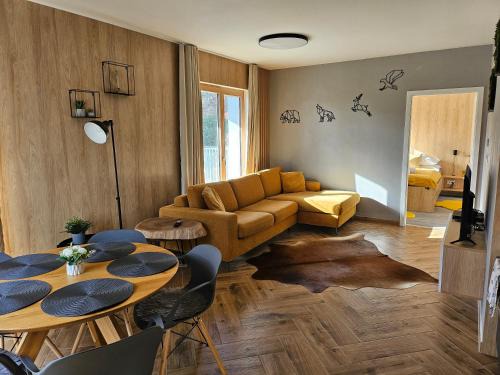 Dolny Kubin Apartment | Apartmán Hillside Y24