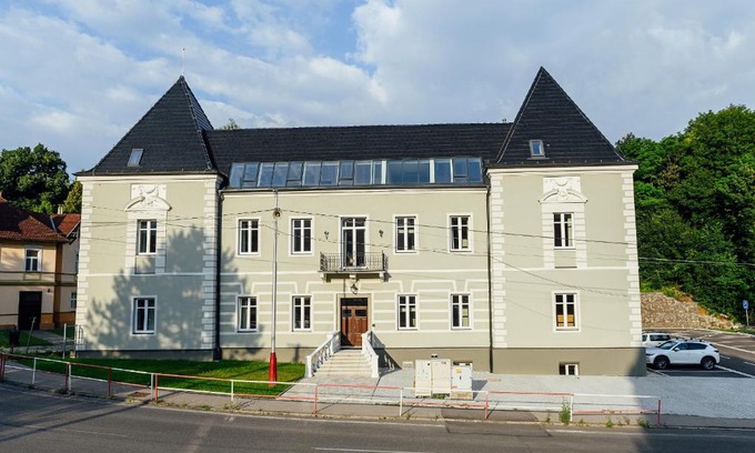 Trencianske Teplice Apartment | Apartmánový dom GRAND - Contactless Check In