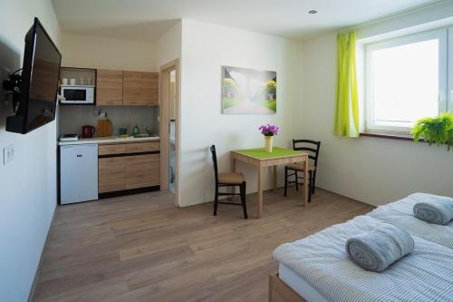 Zvolen Apartment | Apartmány Pokoj Zvolen
