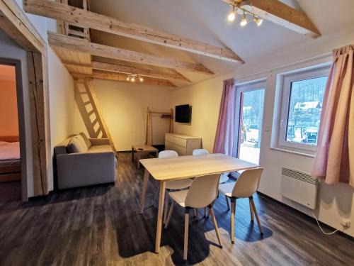 Loucna nad Desnou Apartment | Apartmány Ski areal Kareš