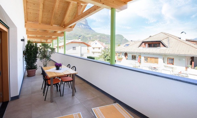 St. Pauls Apartment | Apartment 'Peter Paul Apt. Buchwald' with Mountain View and Private Terrace