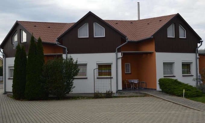 Buk Apartment | Apartman Lovasi