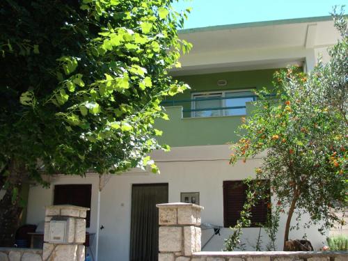 Tribanj Apartment | Apartman Uvala Duboka Kruscica