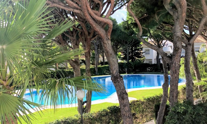 Poblado Sancti Petri Apartment | Apartment Vela Mayor with communal pool