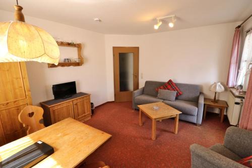 Todtnauberg Apartment | Apartment 03 - Ferienresidenz Roseneck, mit Schwimmbad in Todtnauberg bei Feldberg