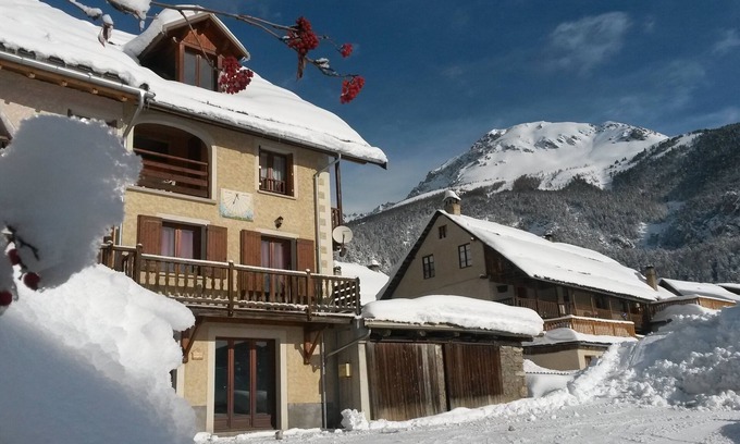 Arvieux Apartment | Apartment 3 Etoiles au pied du COL DE L ' IZOARD ARVIEUX 5 persons