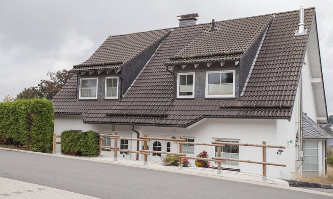 Winterberg Ski Chalet | Apartment - Am Südhang 11 | Winterberg