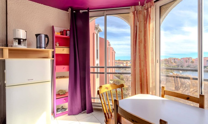 Le Barcares Apartment | Apartment 'Appart T2 30m2 2em Etage' with Lake View, Private Pool and Private Terrace