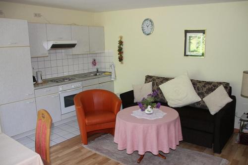 Baden-Baden Apartment | Apartment Baden Baden Haus am Ibachweg
