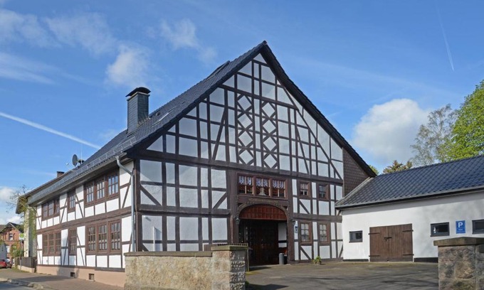 Hehlen Apartment | Apartment Berghof Hohe by Interhome