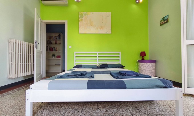 Bolognina Apartment | Apartment between trade&city center. Big terrace and fast internet connection