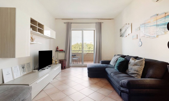 Burago di Molgora Apartment | Apartment 'Burago Flat' with Balcony, Wi-Fi and Air Conditioning