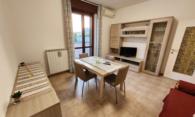 Liscate Apartment | Apartment casa antonio 10 minutes from linate 35 minutes from bergamo