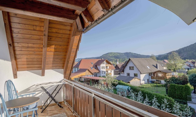 Schnellingen Apartment | Apartment 'Panoramablick' with Mountain View, Shared Terrace and Wi-Fi