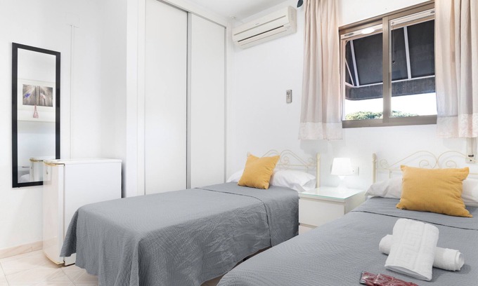 Barrio Nuevo Apartment | Apartment '110' with Wi-Fi and Air Conditioning
