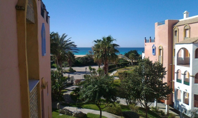 Atlanterra Apartment | Apartment two steps from the beach