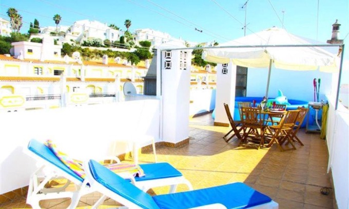 Carvoeiro Apartment | Apartment 'Fernandes' with Mountain View, Wi-Fi and Air Conditioning