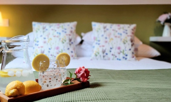 San Juan de Parres Apartment | Apartment 'Florenta G4' with Mountain View, Shared Garden and Wi-Fi
