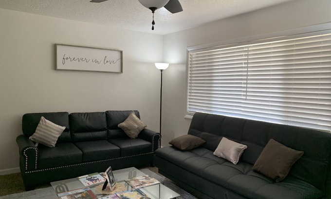 Rexburg Apartment | Apartment, Free Breakfast, Close by BYUI & Rexburg Temple