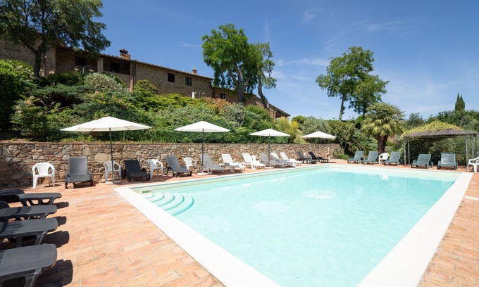 Montaione Apartment | Apartment Giotto by Interhome