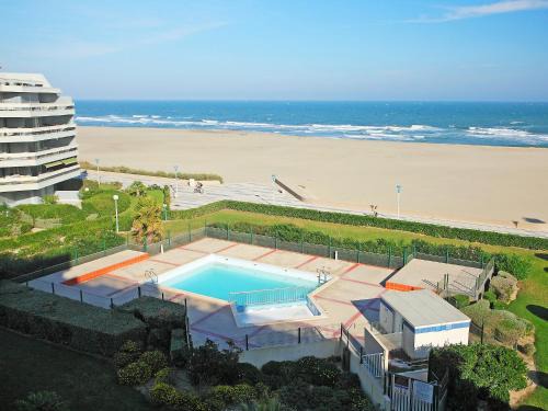 La Cote Radieuse Apartment | Apartment Grand Sud-2 by Interhome