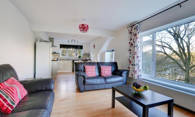 West Looe Apartment | Apartment High Apartment