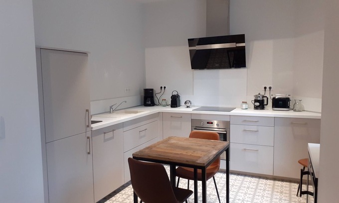Savigny-les-Beaune Apartment | Apartment in the heart of the vineyards - Leonce Bocquet