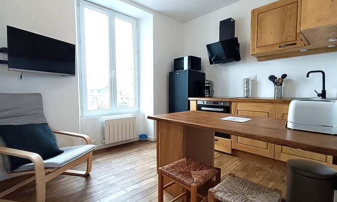 Trebeurden Apartment | Apartment in the center of TREBEURDEN and 400m from the beach