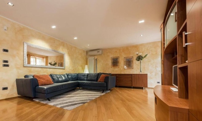 Lazise Old Town Apartment | apartment in the historic center - a stone's throw from the lake