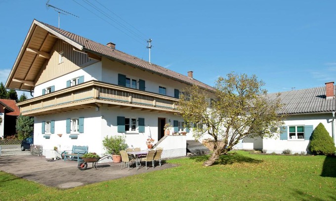 Prem Apartment | Apartment in the Pfaffenwinkel district
