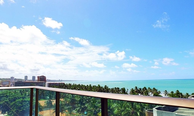 Jatiuca Apartment | Apartment just a 3-minute walk from Jatiuca Maceio Beach & Waterfront