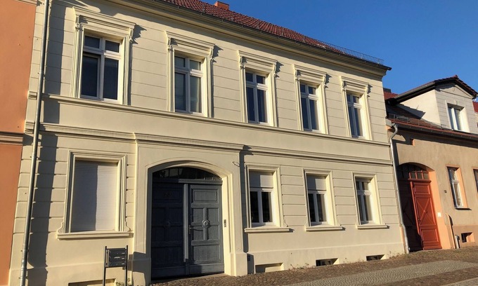Templin Apartment | Apartment 'Kleine Fewo Im Herzen Templins' with Shared Terrace, Shared Garden and Wi-Fi